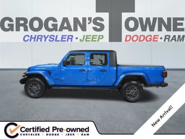 2024 JEEP Gladiator