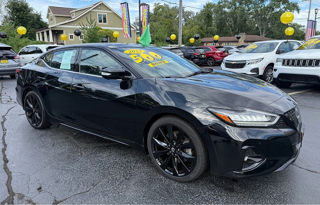 2023 NISSAN Maxima