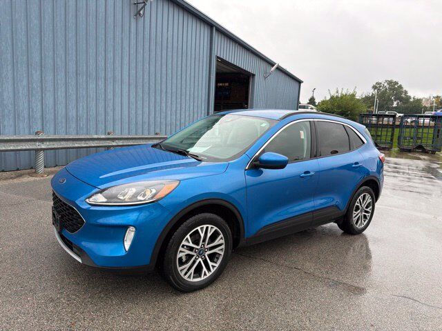 2021 FORD Escape