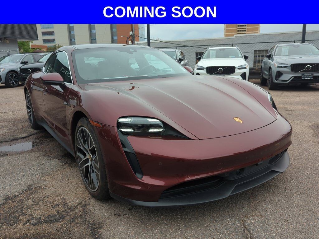2021 PORSCHE Taycan