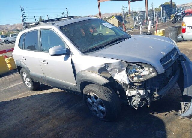 2005 HYUNDAI Tucson