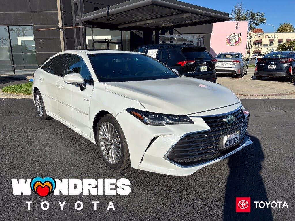 2021 TOYOTA Avalon