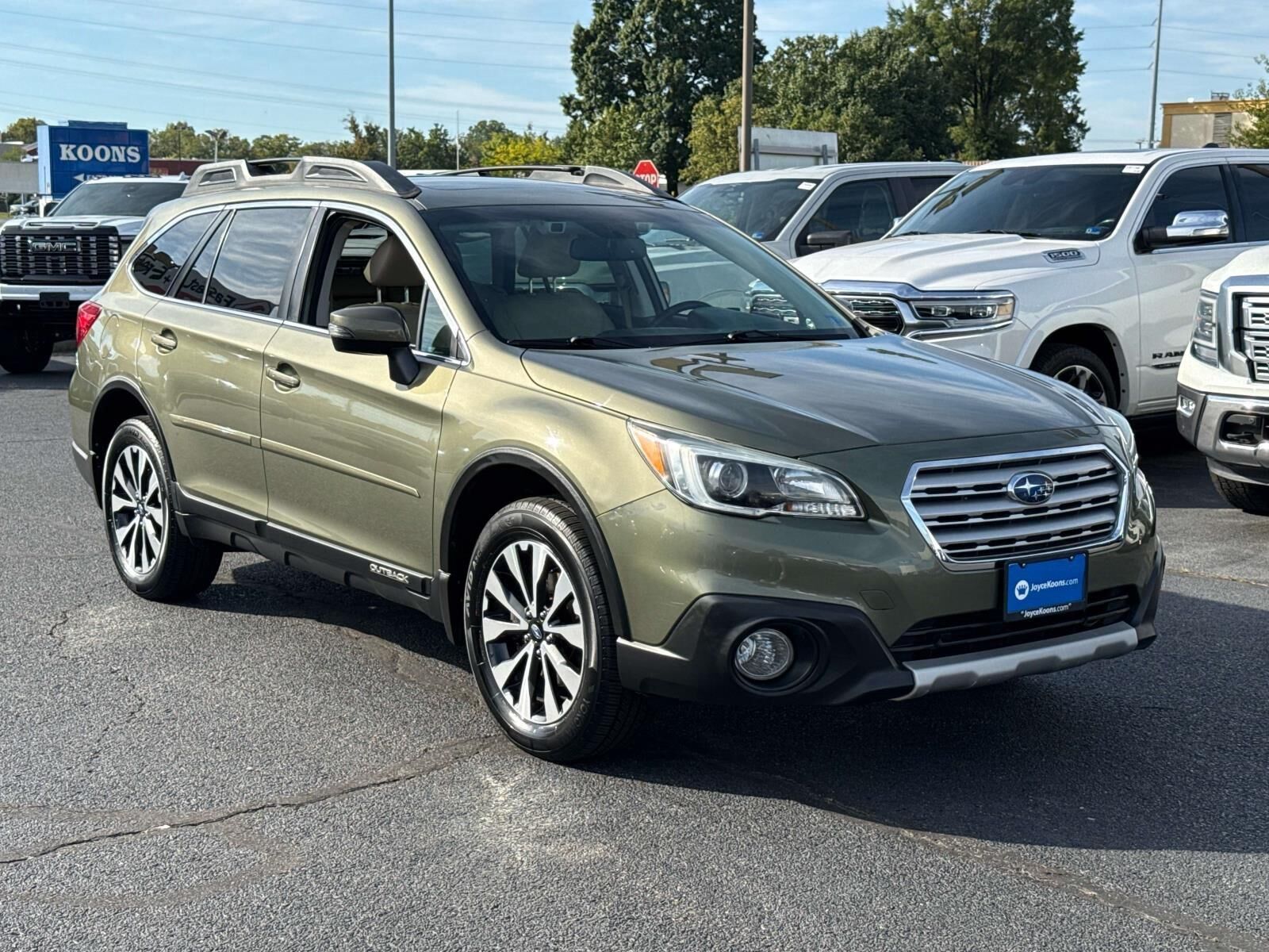 2016 SUBARU Outback