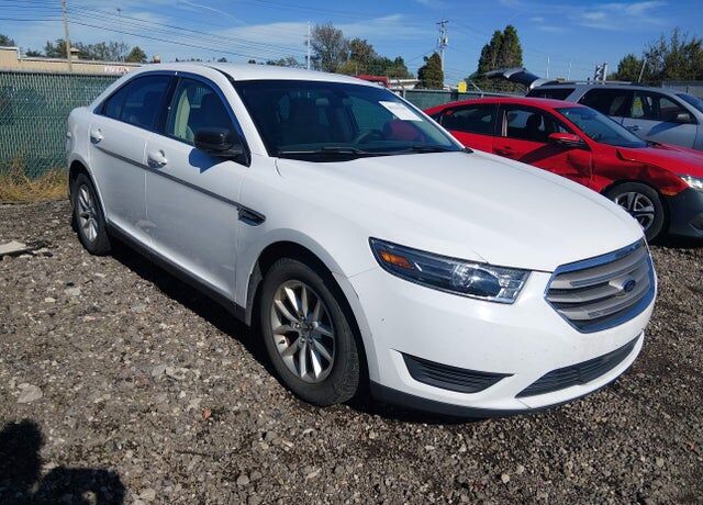 2015 FORD Taurus