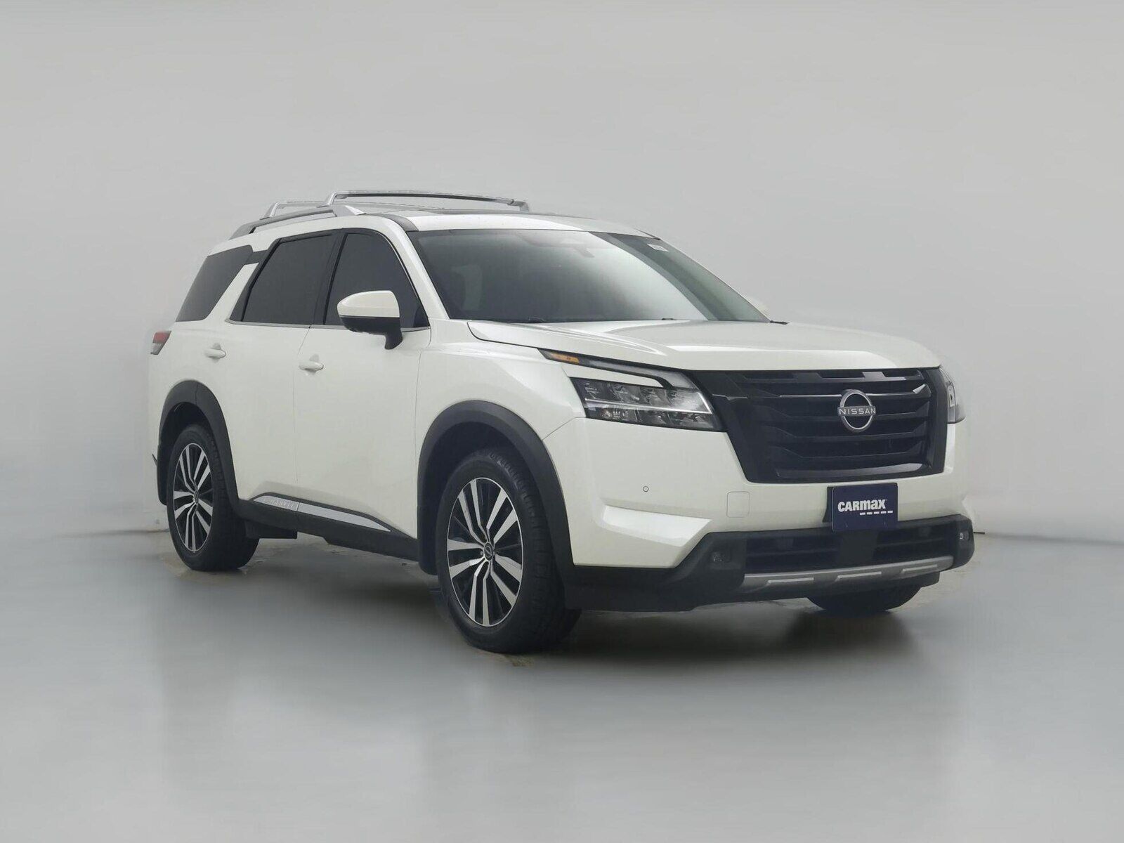 2023 NISSAN Pathfinder