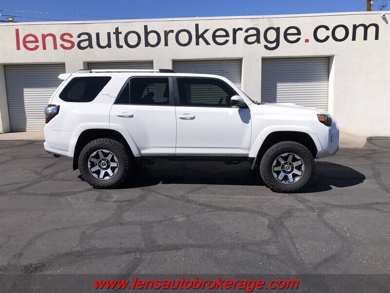 2017 TOYOTA 4-Runner