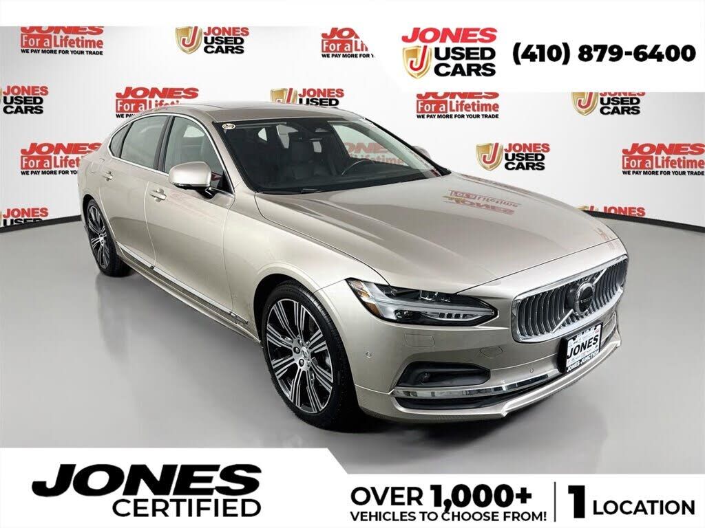 2023 VOLVO S90