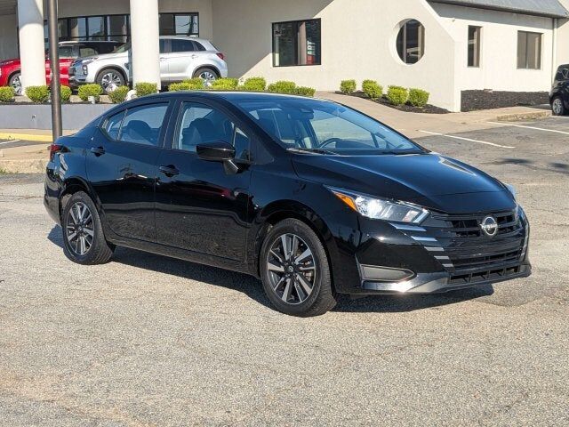 2024 NISSAN Versa