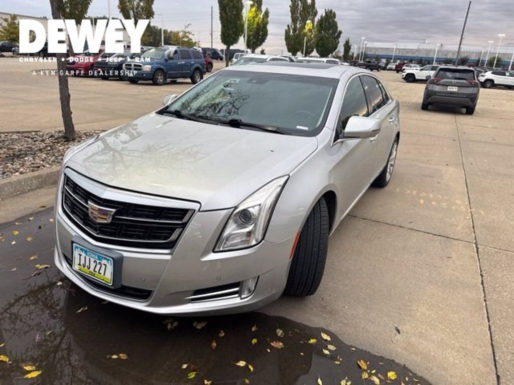 2017 CADILLAC XTS