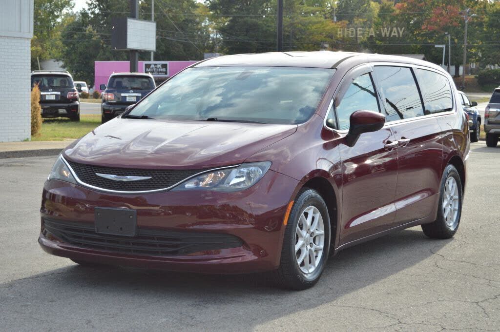2017 CHRYSLER Pacifica