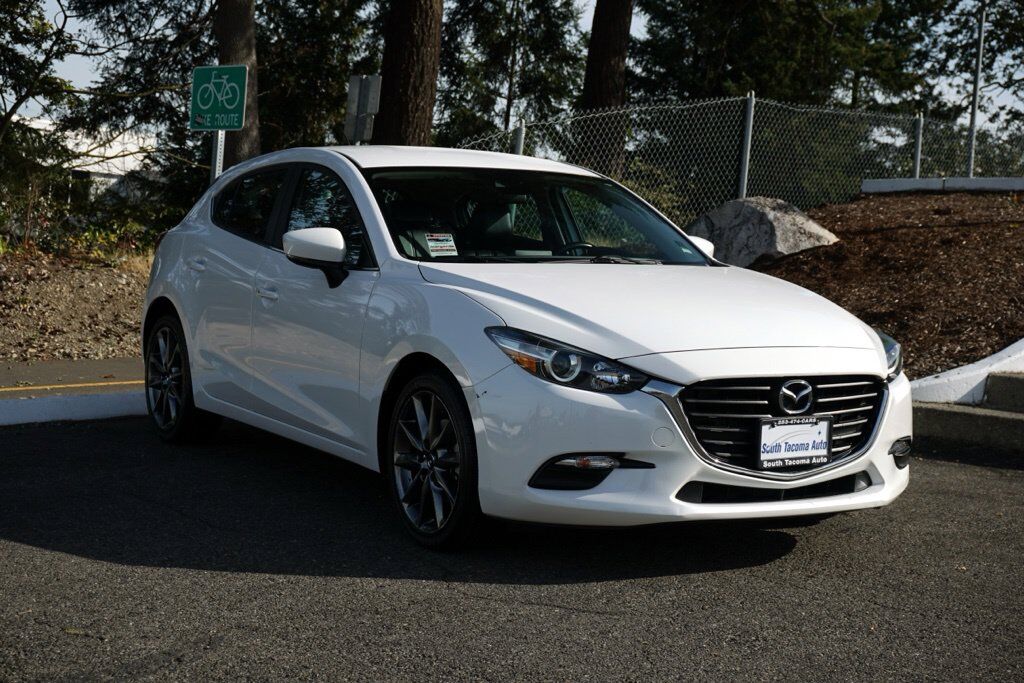 2018 MAZDA Mazda3