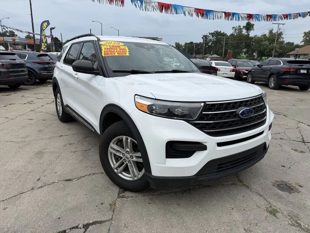 2020 FORD Explorer