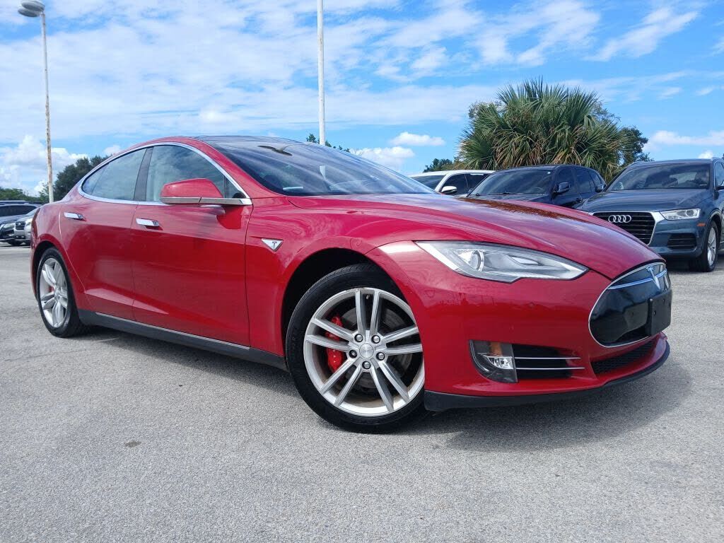 2014 TESLA Model S