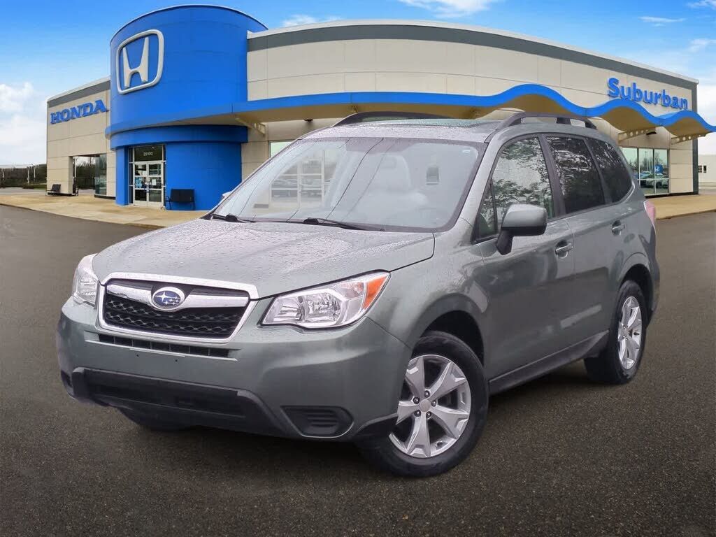 2014 SUBARU Forester