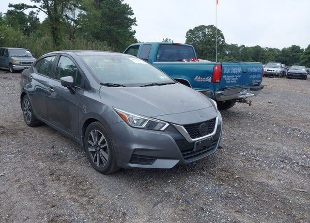 2021 NISSAN Versa