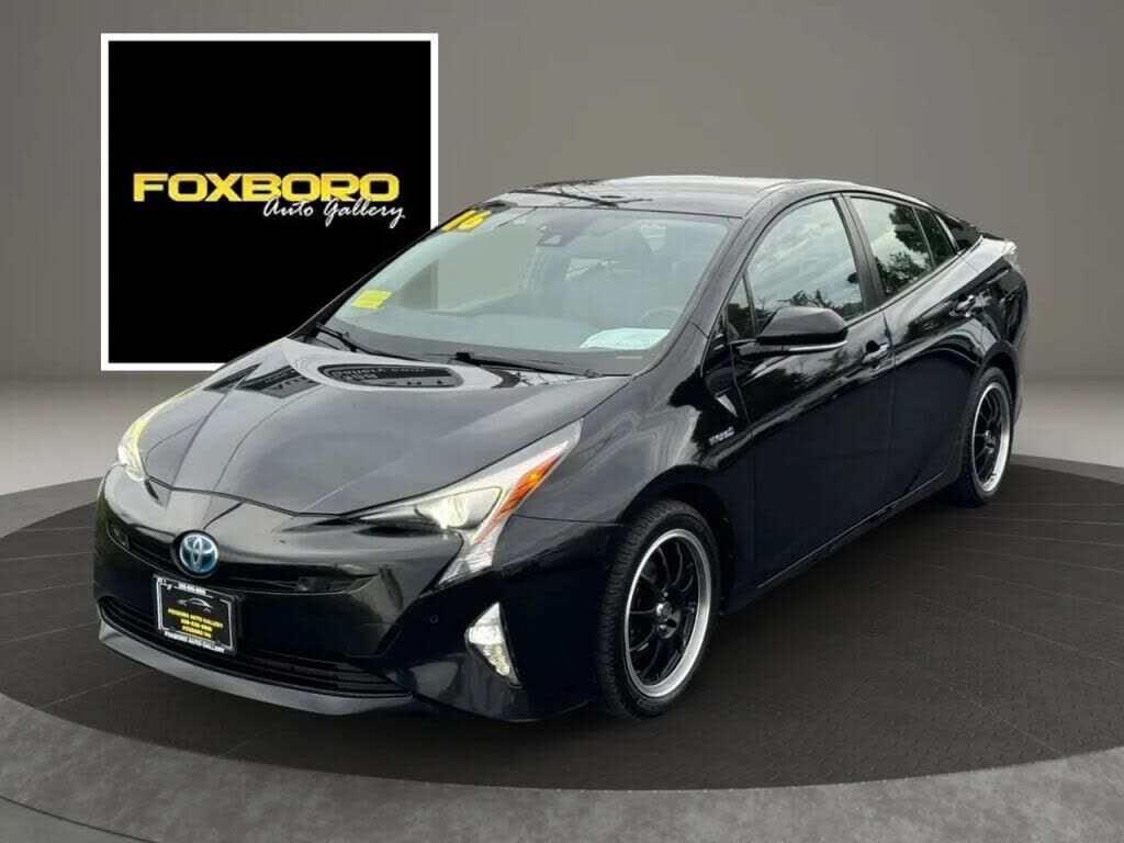 2016 TOYOTA PRIUS