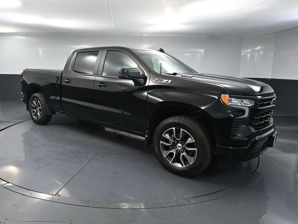 2024 CHEVROLET Silverado