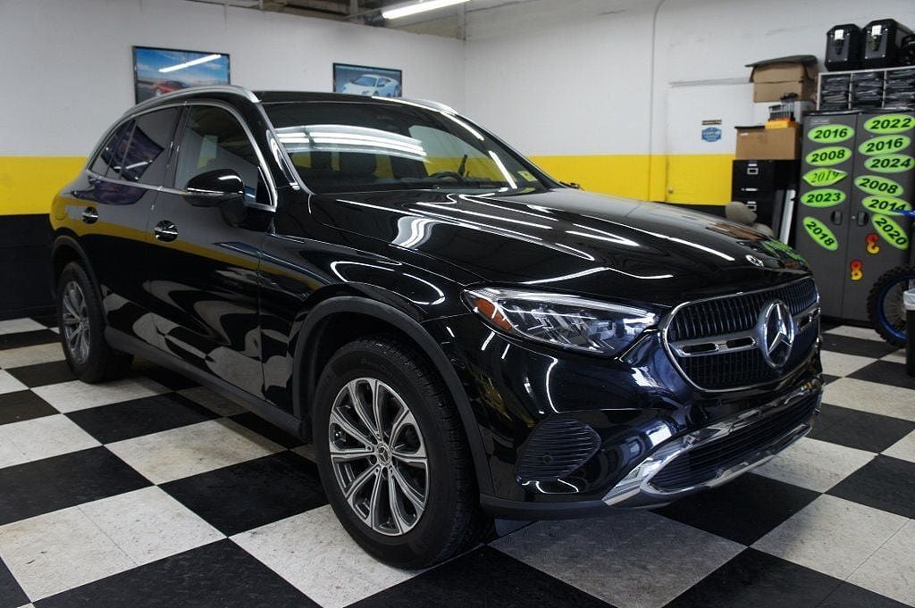 2024 Mercedes-Benz GLC-Class