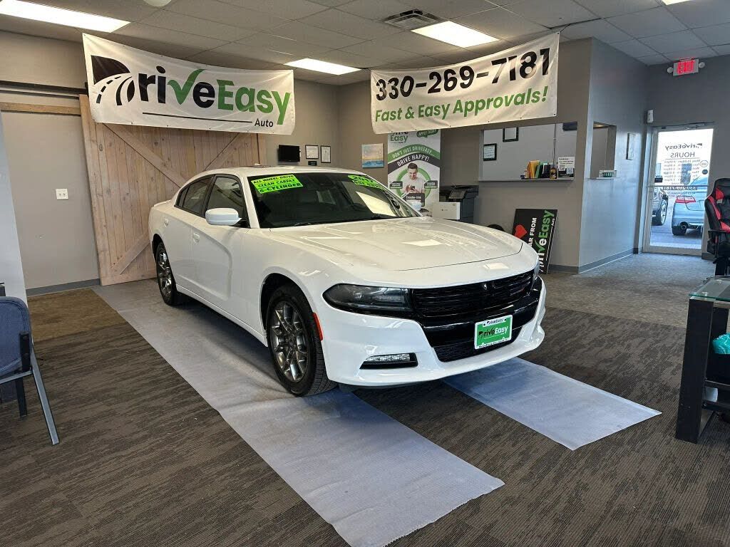 2017 DODGE Charger