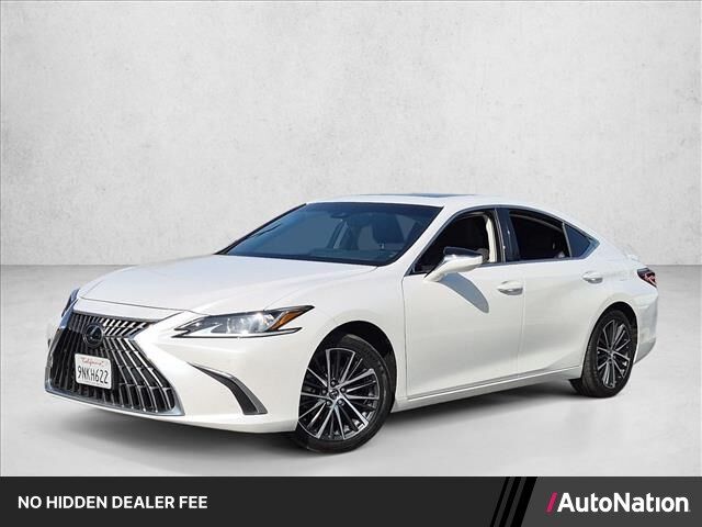 2024 LEXUS ES
