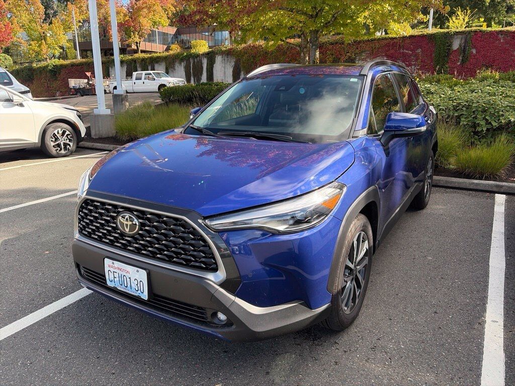 2022 TOYOTA COROLLA
