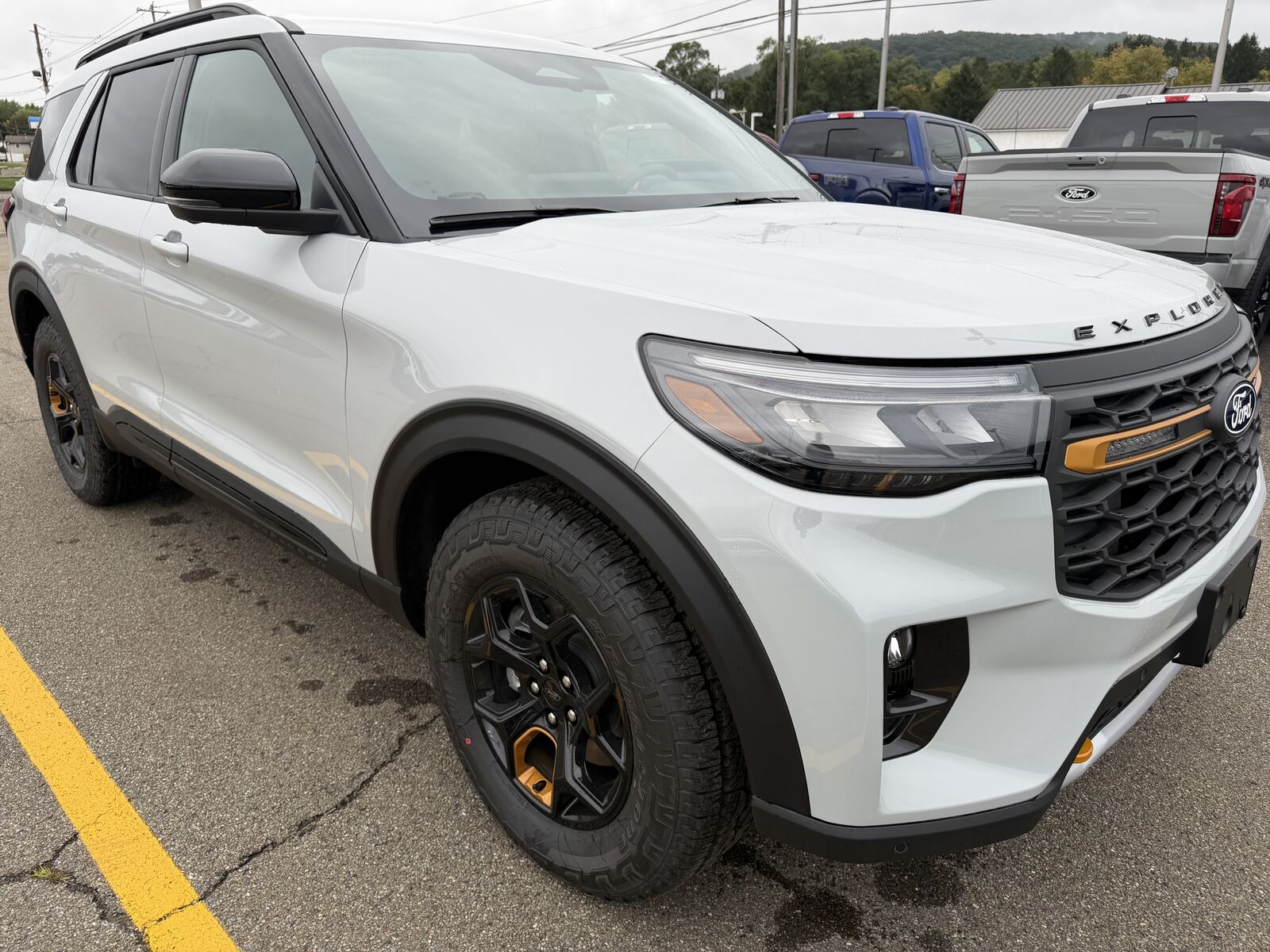 2027 FORD Explorer