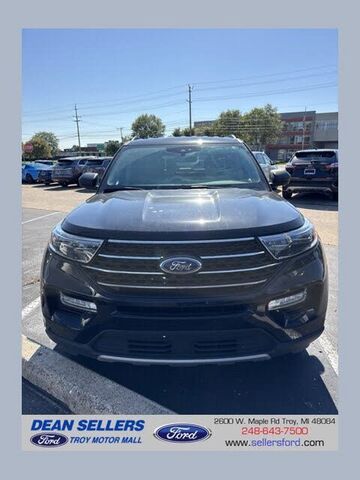 2023 FORD Explorer