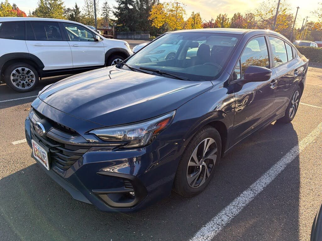 2025 SUBARU Legacy