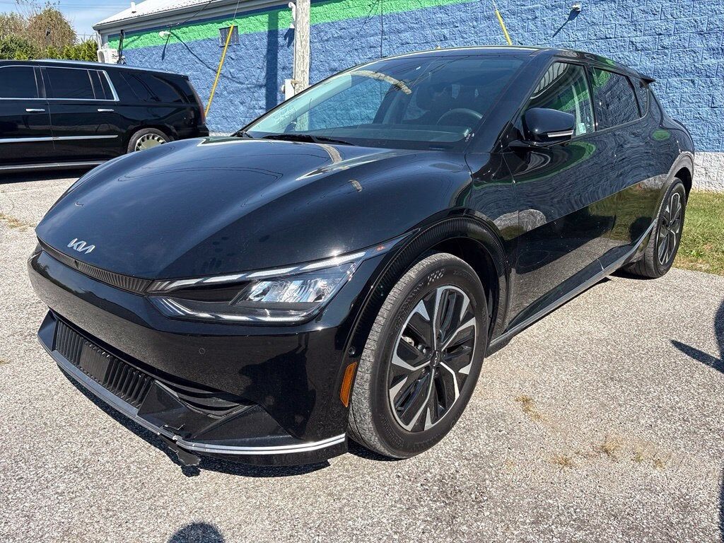 2023 KIA EV6