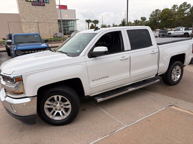 2017 CHEVROLET Silverado