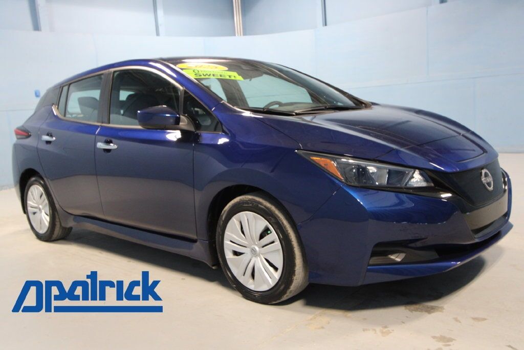 2025 NISSAN Leaf