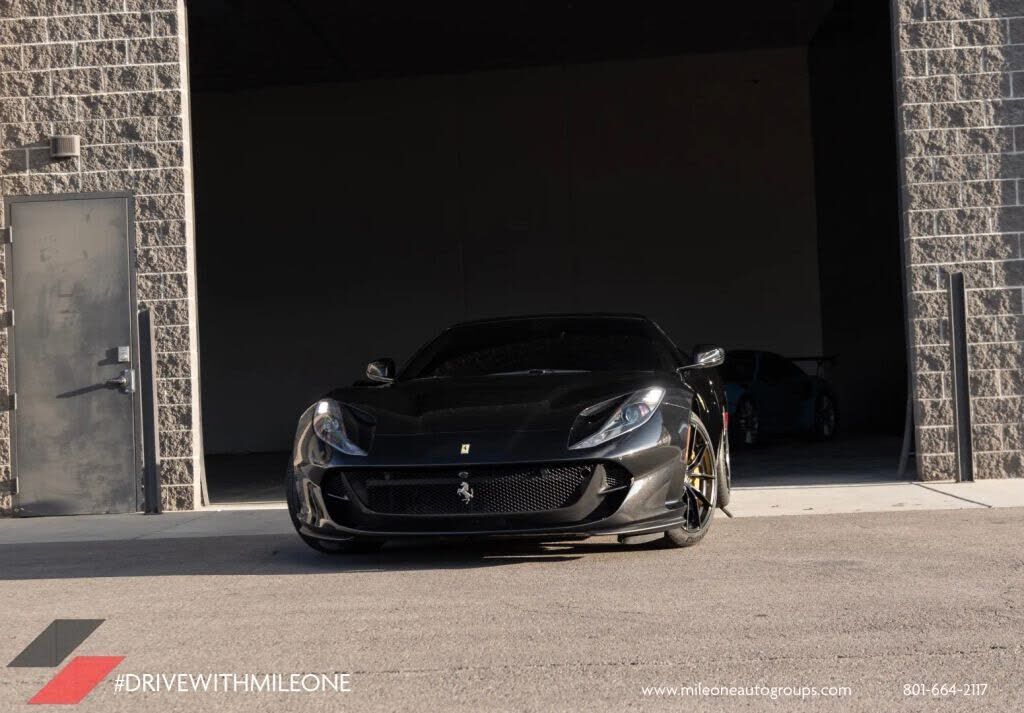 2018 FERRARI 812 Superfast