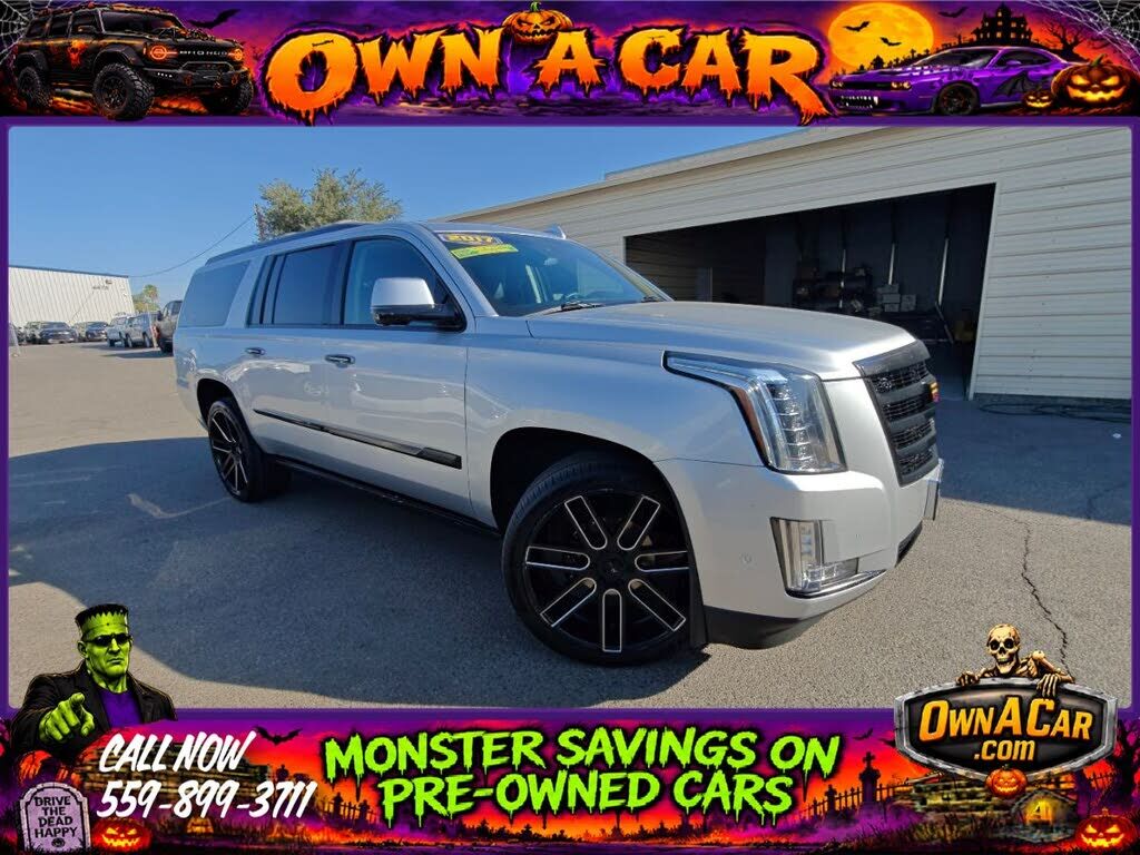 2017 CADILLAC Escalade ESV