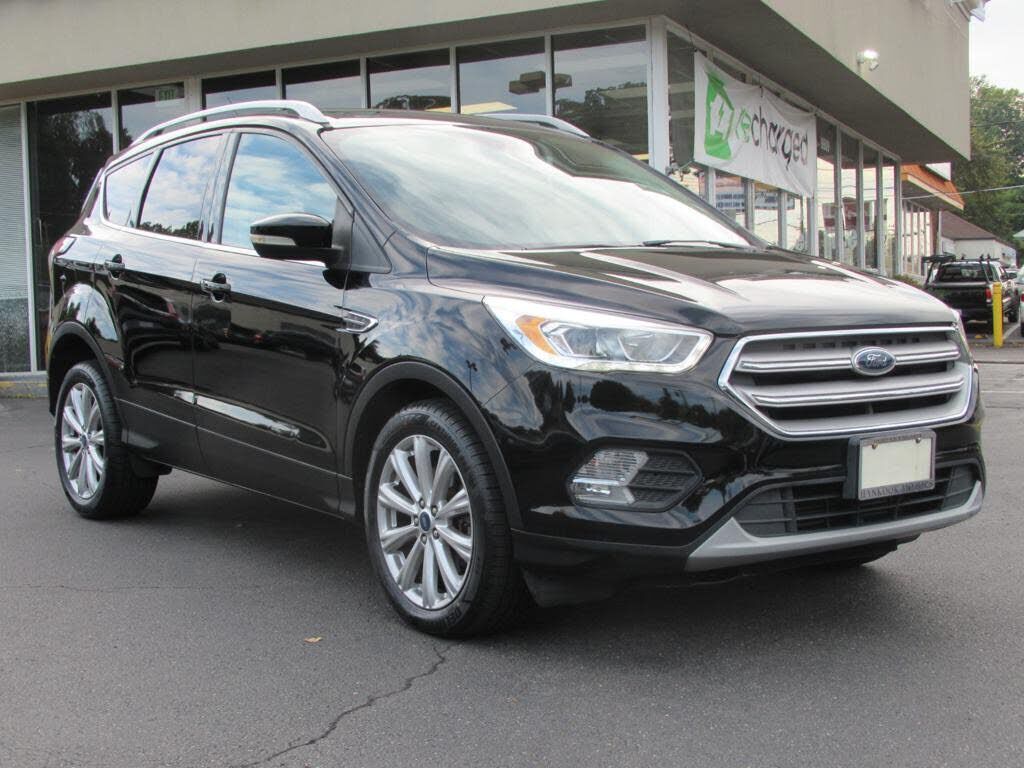 2017 FORD Escape