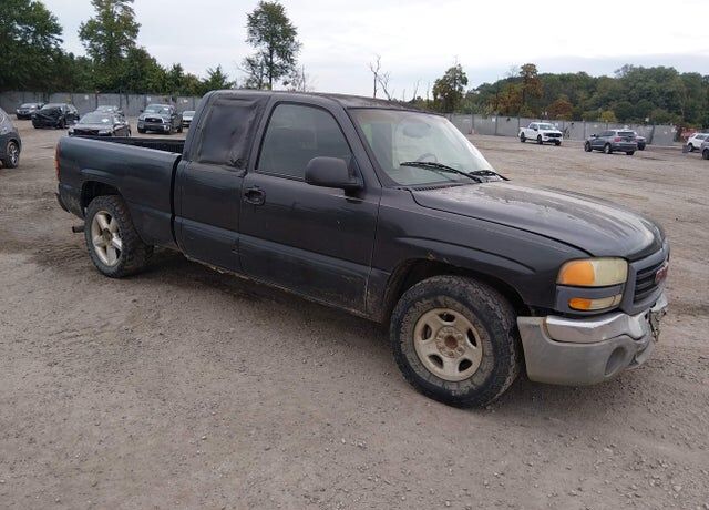 2003 GMC Sierra