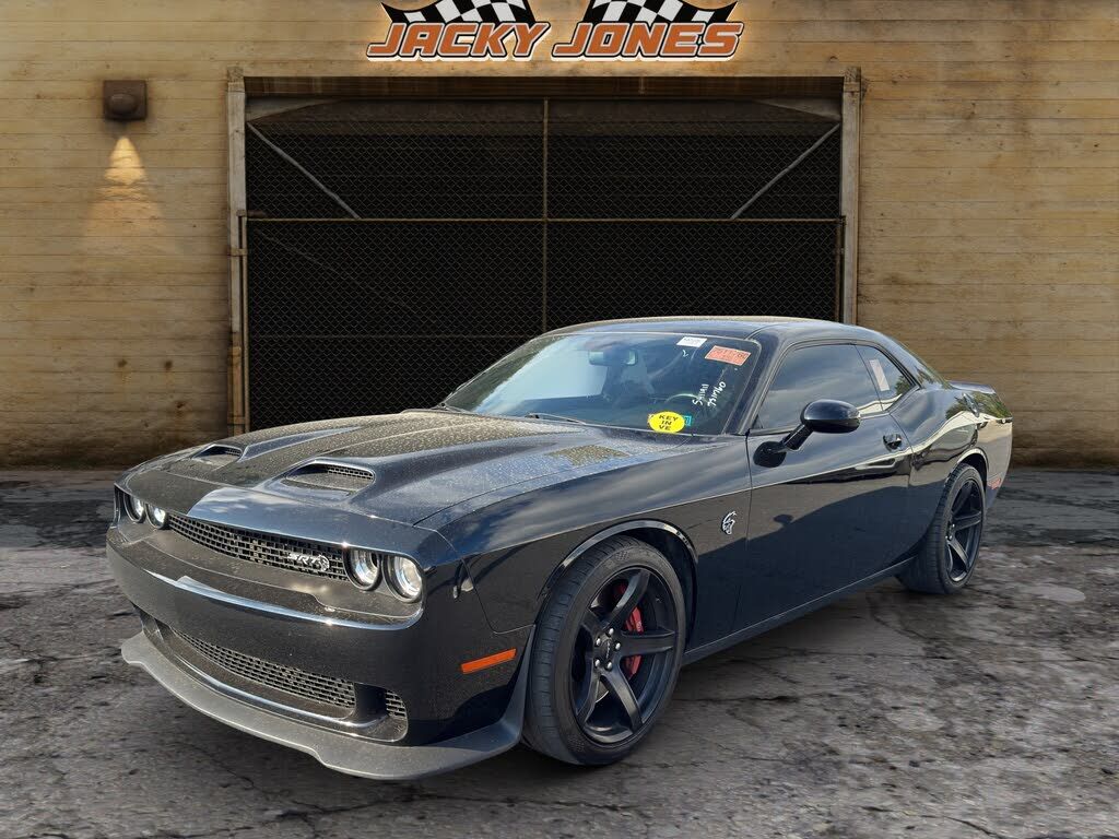 2020 DODGE Challenger