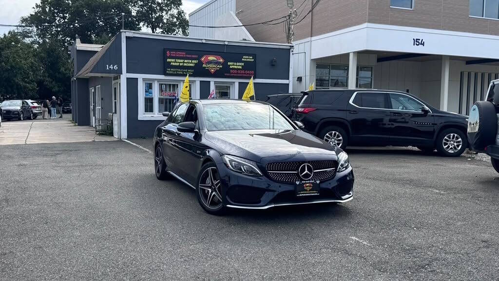 2017 MERCEDES-BENZ C-Class