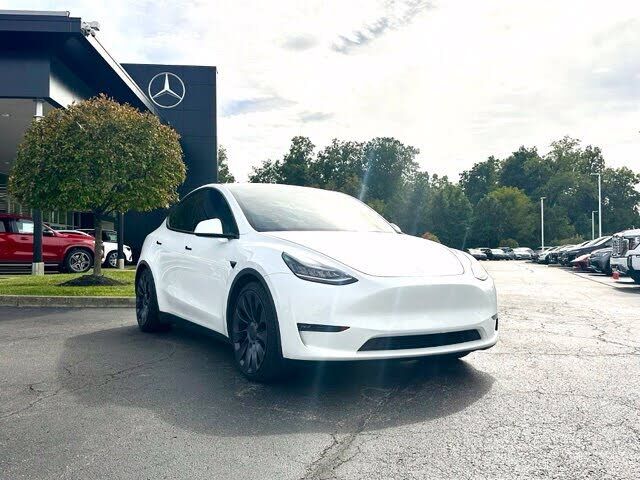2020 TESLA Model Y