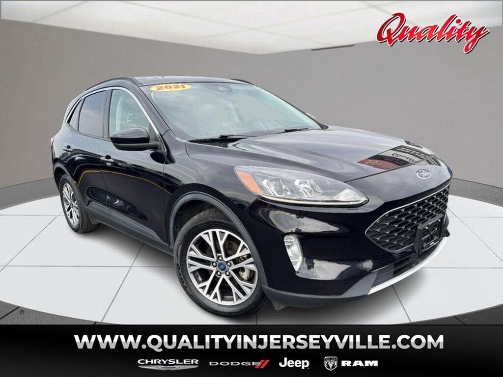2021 FORD Escape