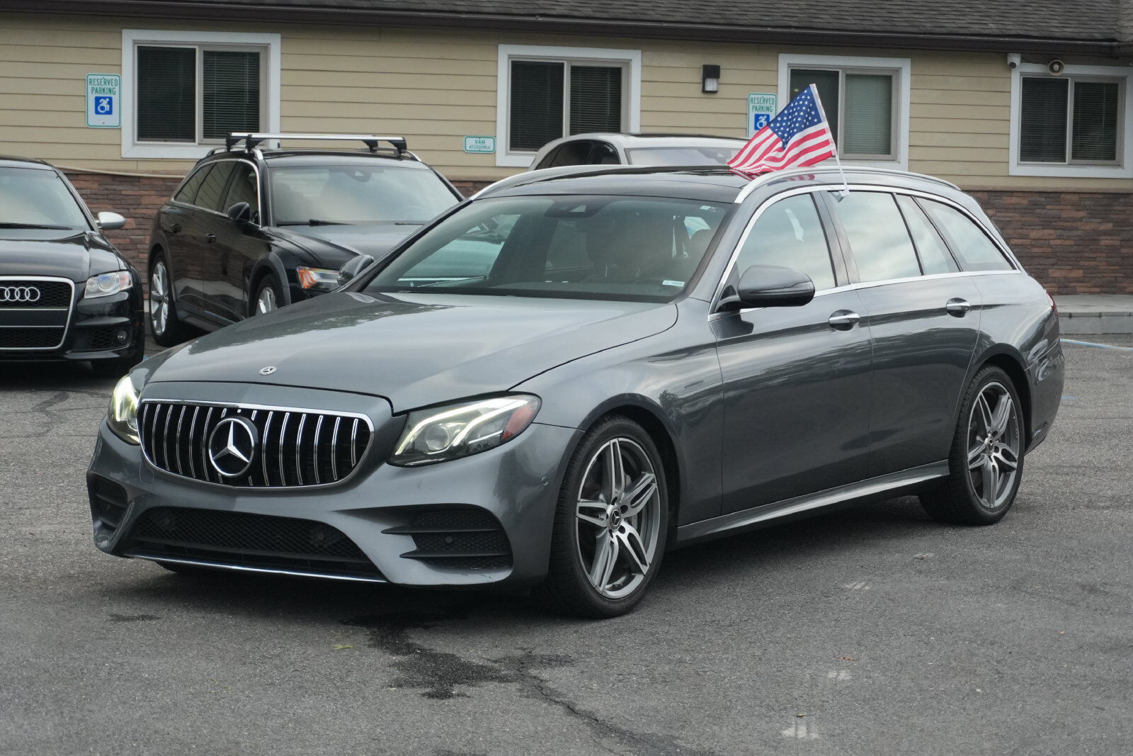 2018 MERCEDES-BENZ E-Class