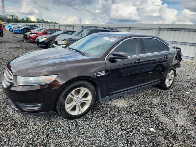 2013 FORD Taurus
