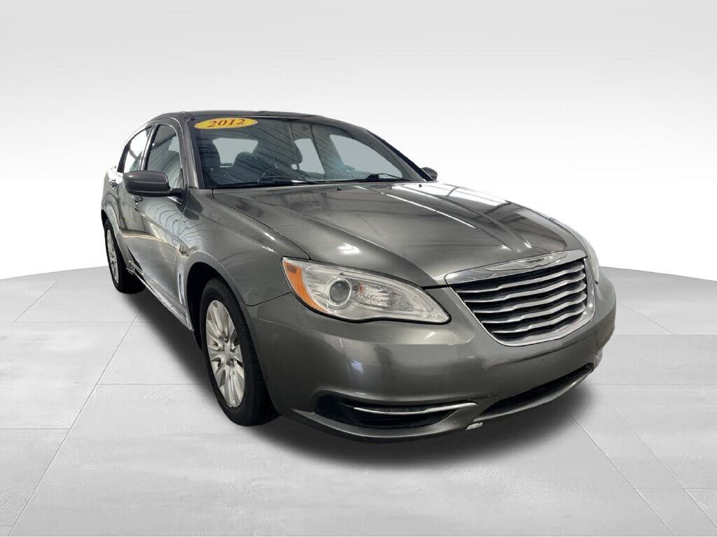 2012 CHRYSLER 200