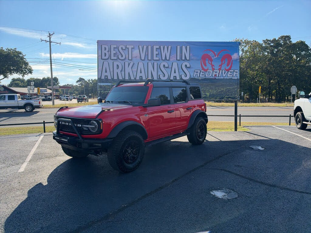 2023 FORD Bronco