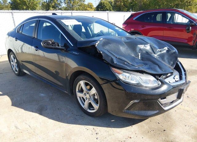 2017 CHEVROLET Volt