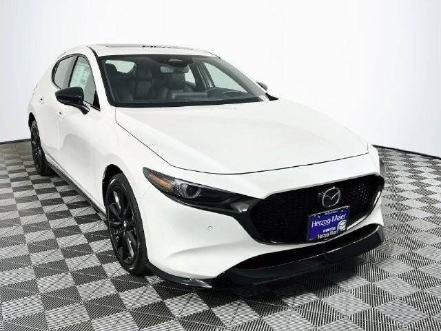 2026 MAZDA Mazda3