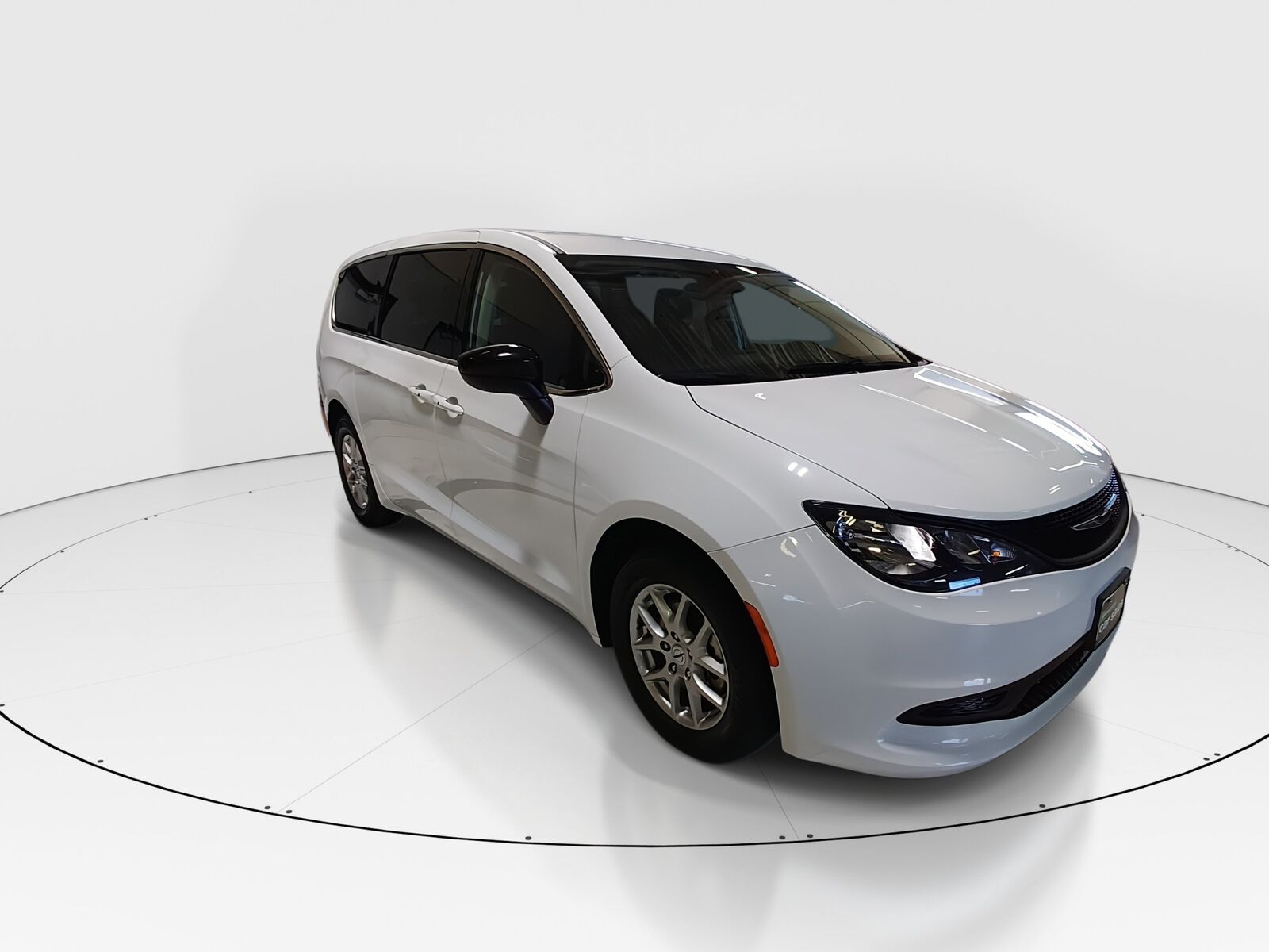 2024 CHRYSLER Voyager