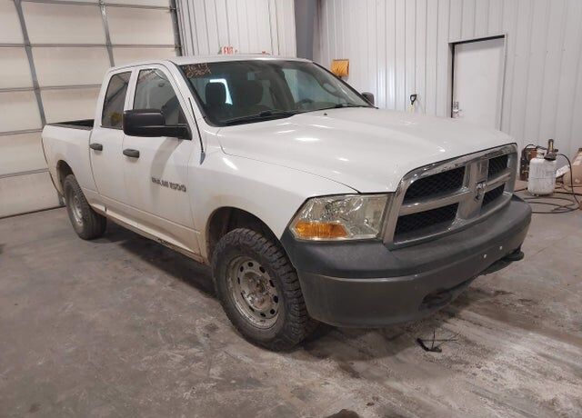 2011 DODGE Ram