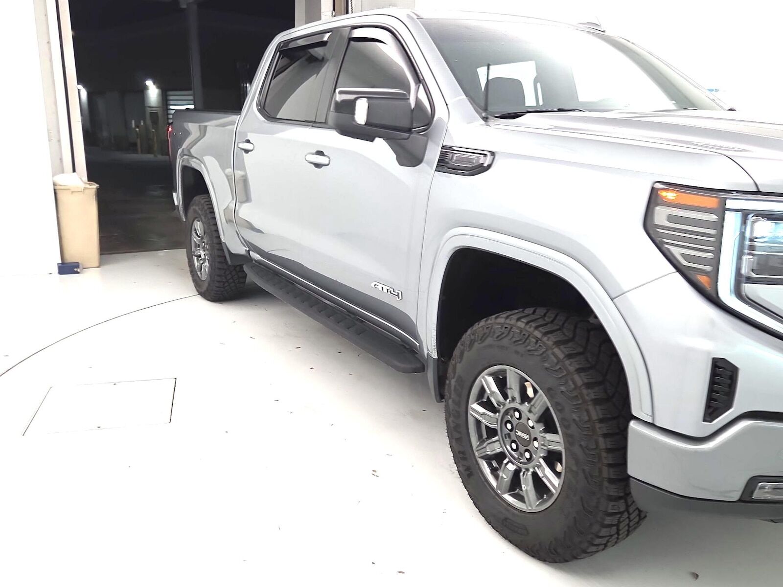2024 GMC Sierra