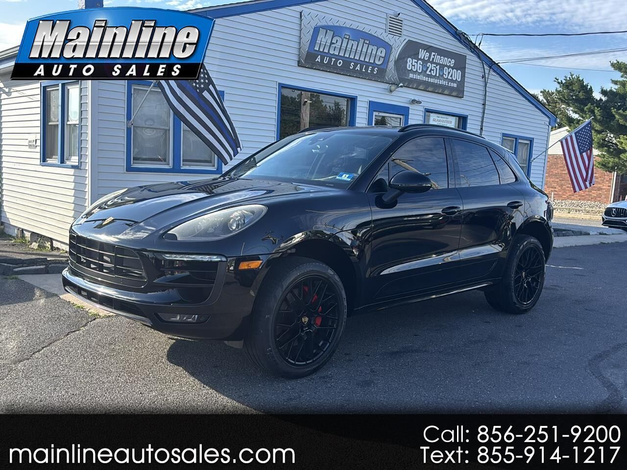 2017 PORSCHE Macan
