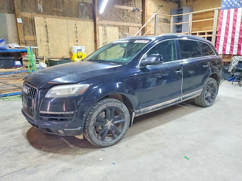 2011 AUDI Q7